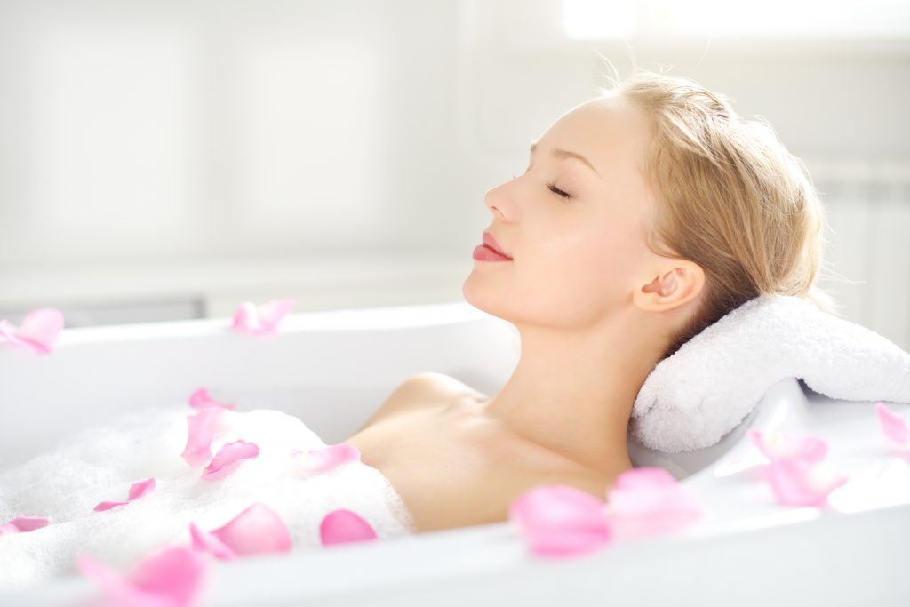 Relaxing in Tub Health Benefits StaySpa Castle Rock Lake